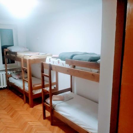 Veterana-Hostel Kijów Zewnętrze zdjęcie